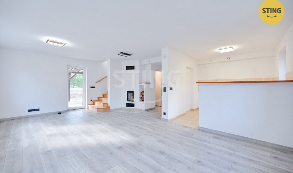 Prodej domu 168 m² s pozemkem 552 m², Šardice – náhled fotky 4
