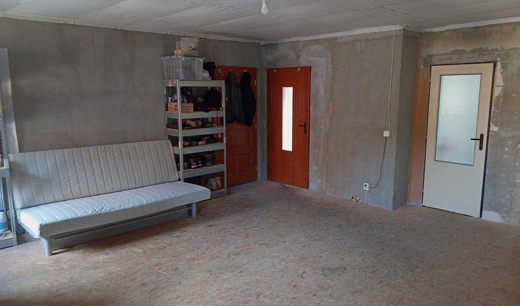 Prodej domu 233 m² s pozemkem 554 m², Lužice – náhled fotky 27