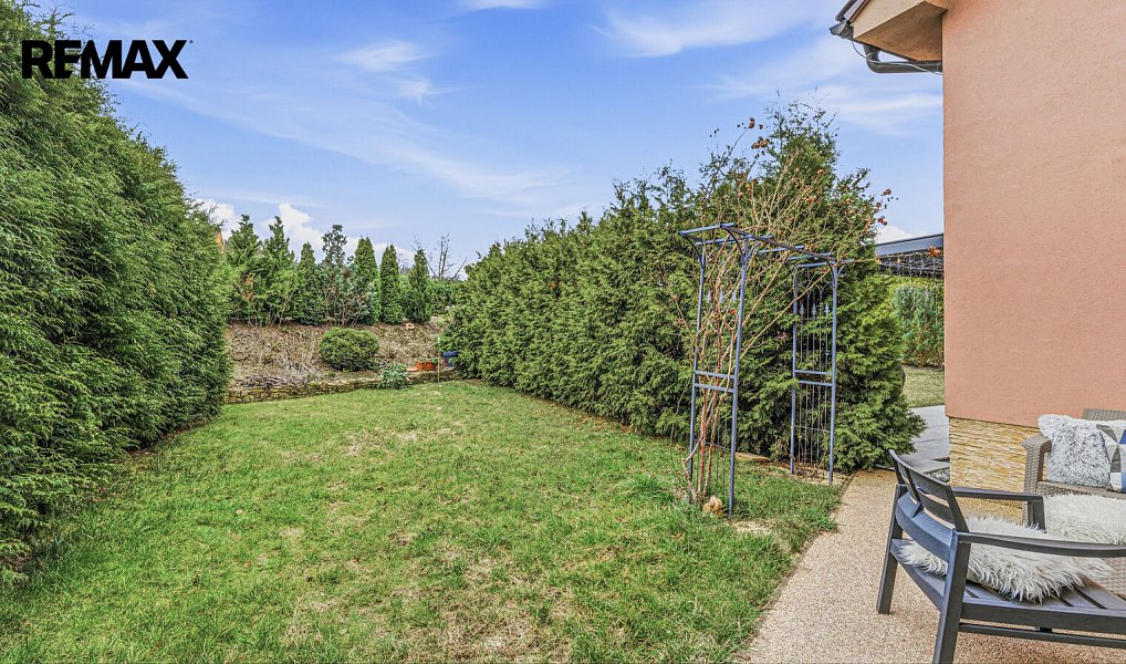 Prodej domu 213 m² s pozemkem 290 m², Pletený Újezd – náhled fotky 16