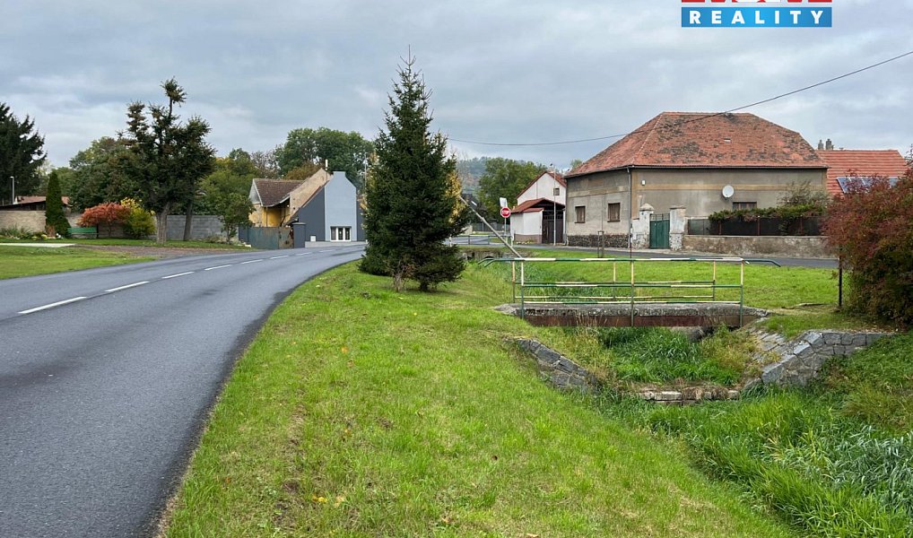 Prodej domu 613 m² s pozemkem 613 m², Libčeves – náhled fotky 3