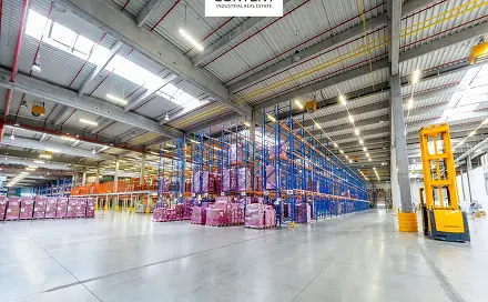 Pronájem skladovacích prostor 5 000 m², Lovosice, okres Litoměřice