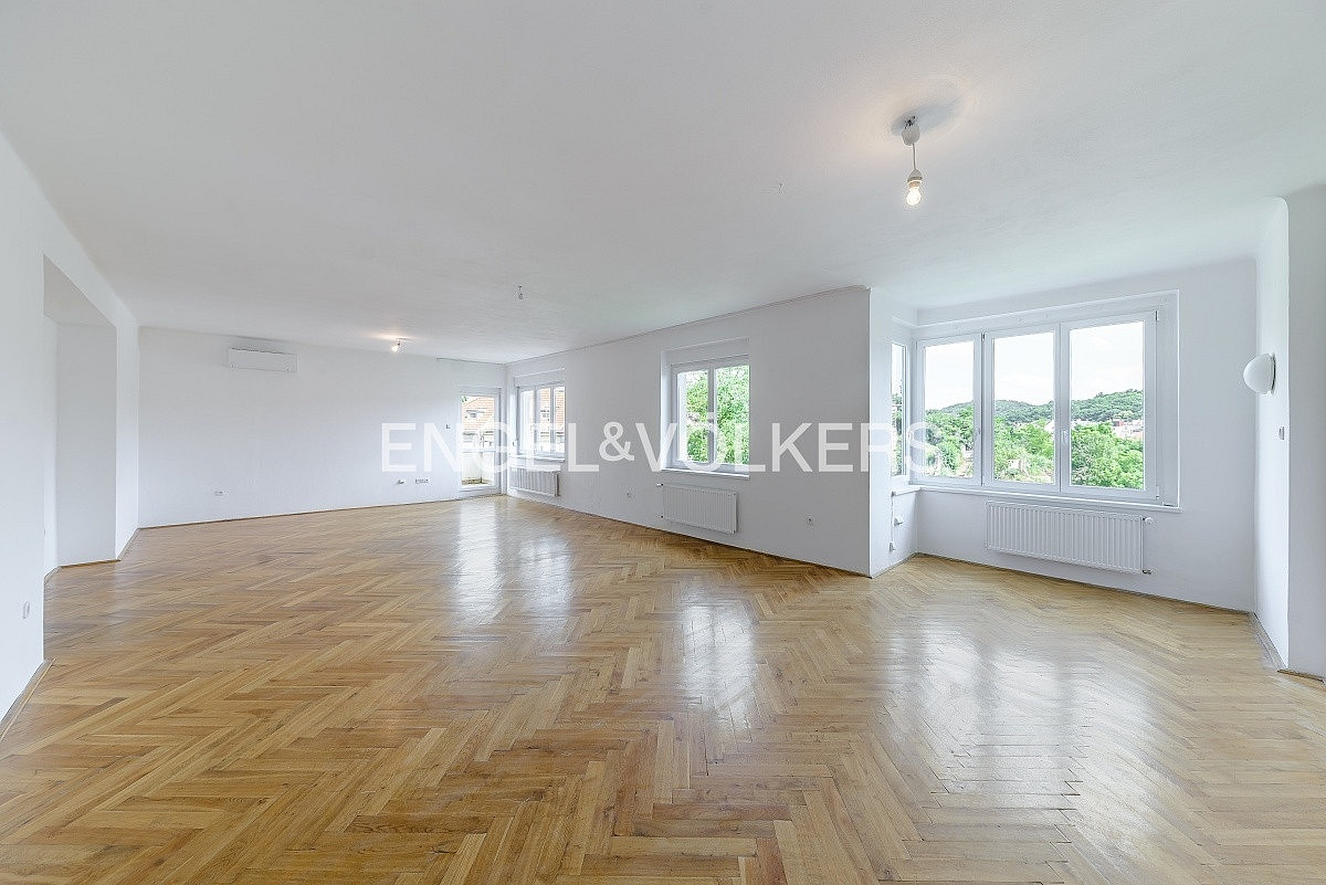 Pronájem bytu 4+1 150 m²