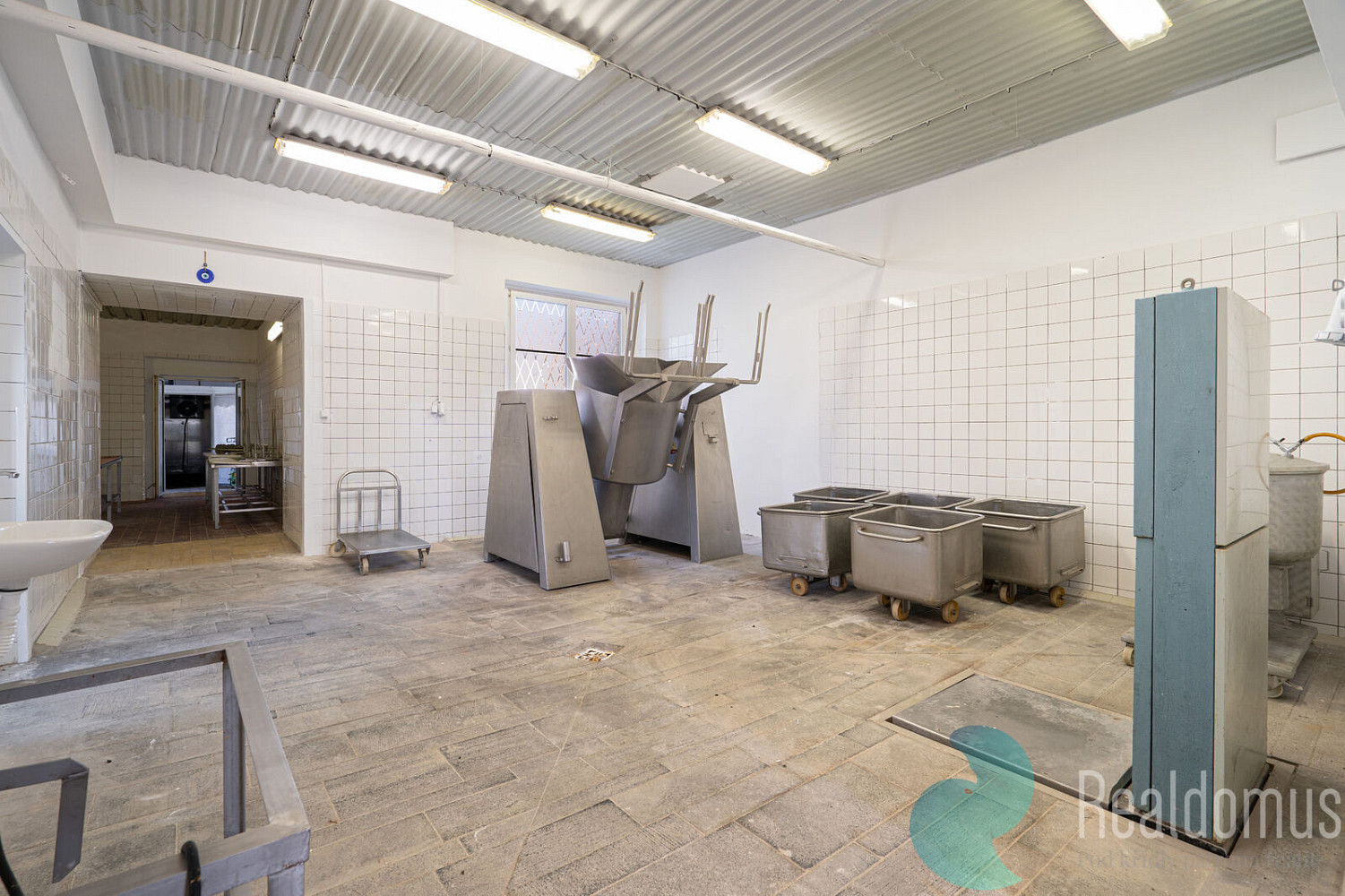 Prodej komerčního objektu (jiného typu) 512 m² — photo 5