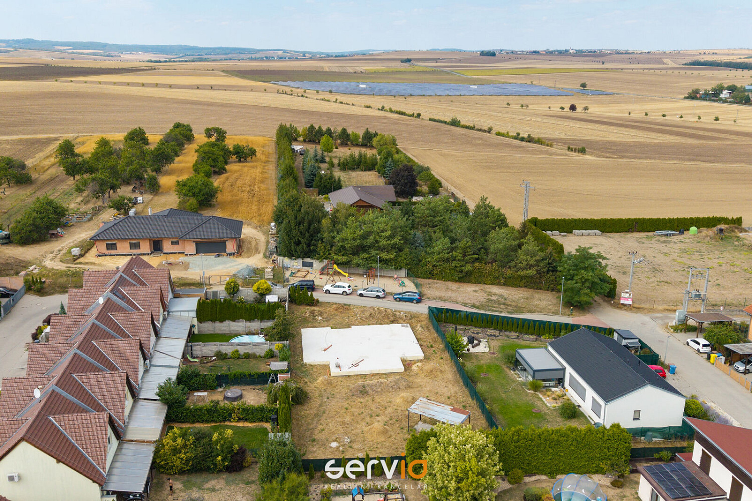 Prodej stavebního pozemku 868 m² – fotografie 2