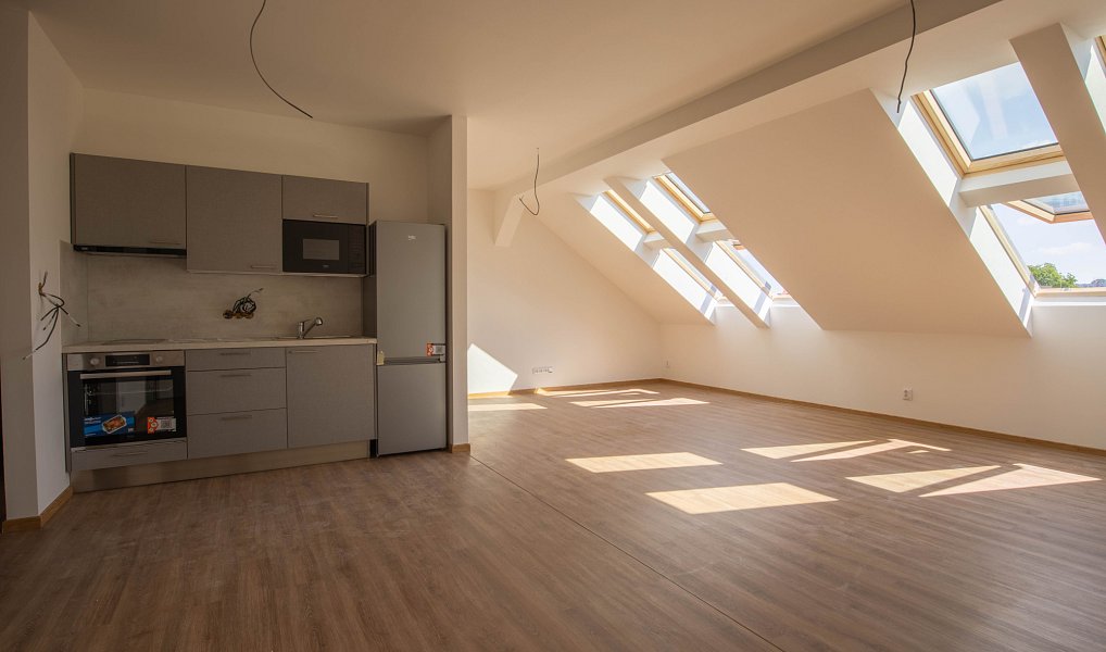 Pronájem bytu 1+kk 63 m², Říčany – náhled fotky 28