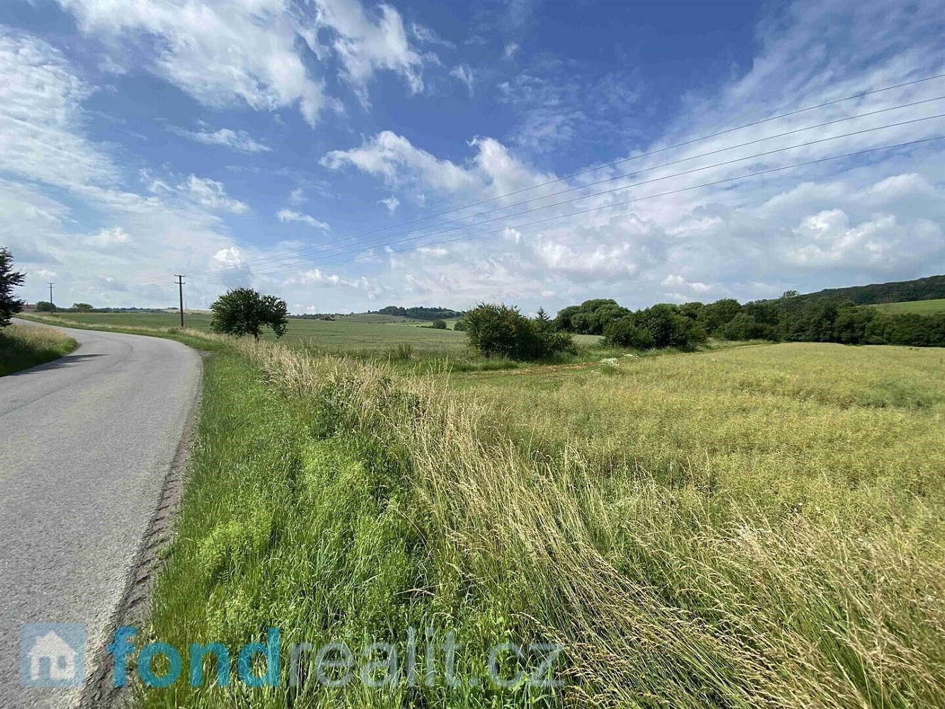 Prodej pozemku 1 582 m² – fotografie 2