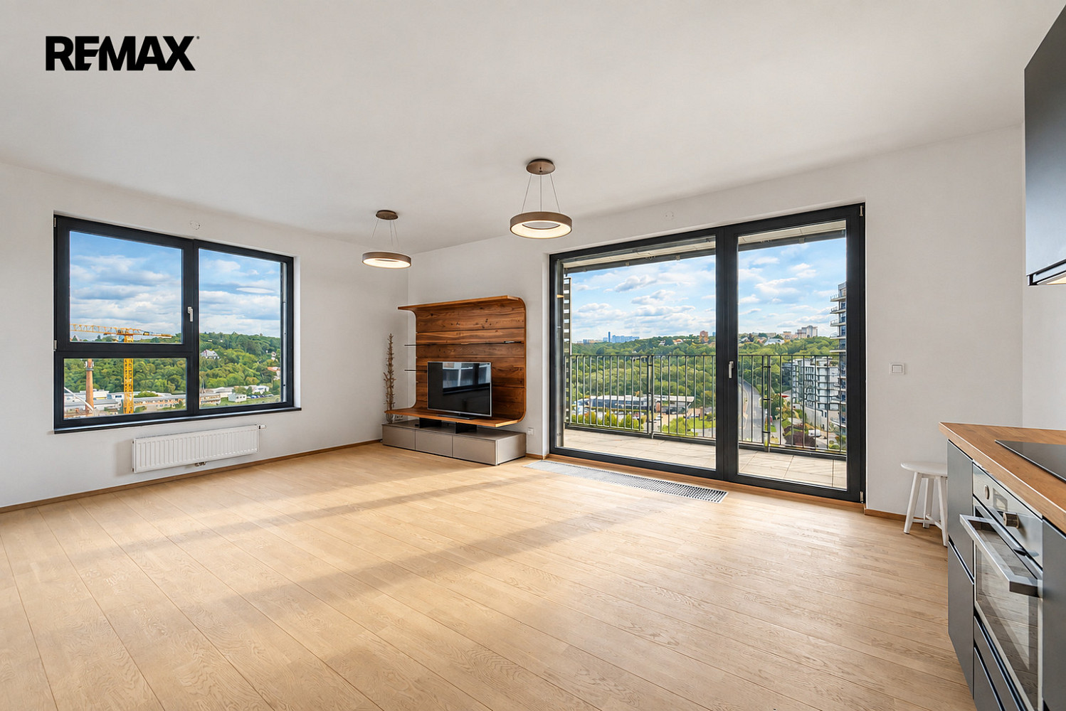 Pronájem bytu 4+kk 113 m² – fotografie 5