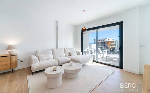 Prodej bytu 4+kk 92 m², Fuengirola, Španělsko