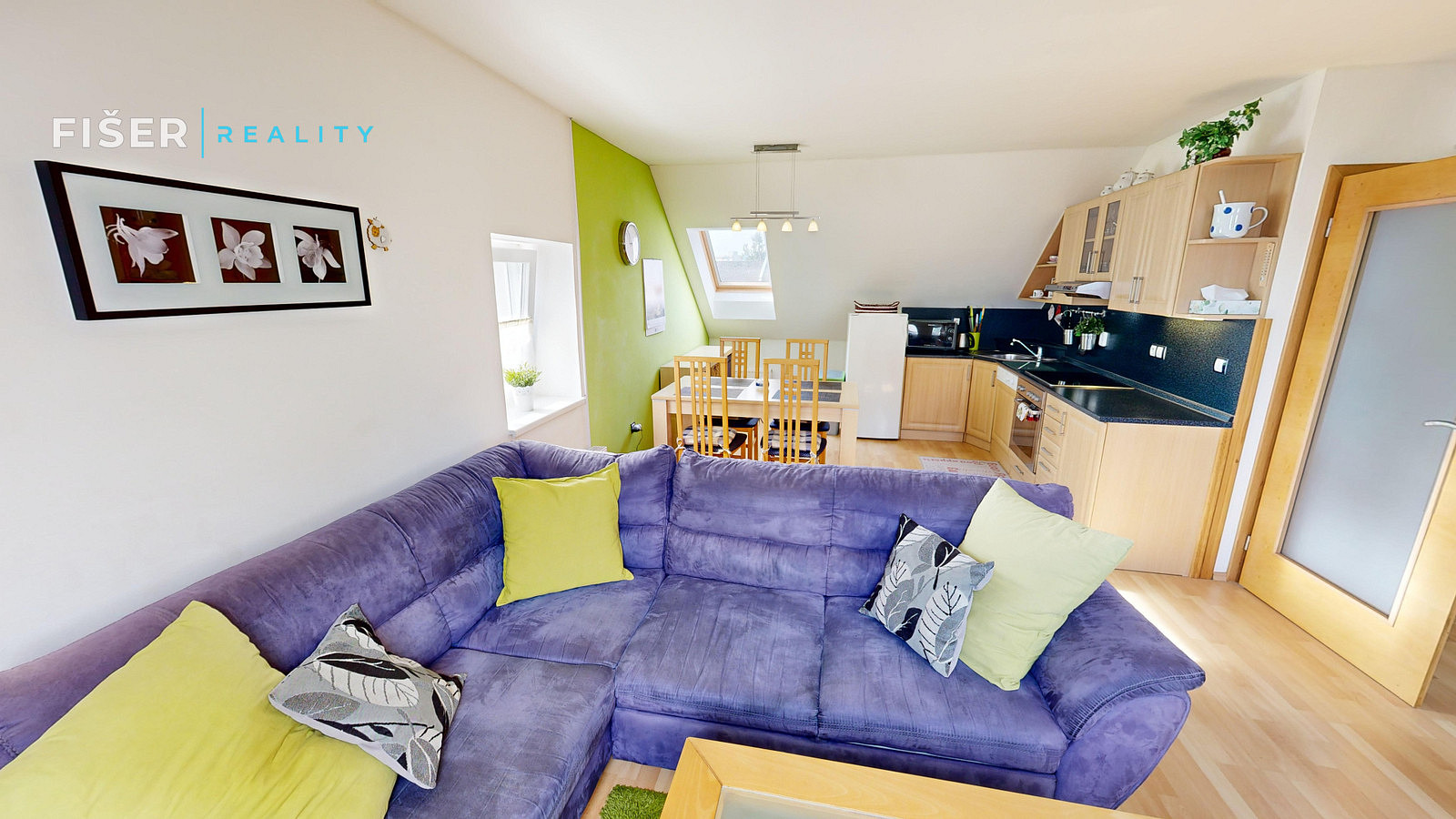 Pronájem bytu 3+kk 121 m² — photo 3