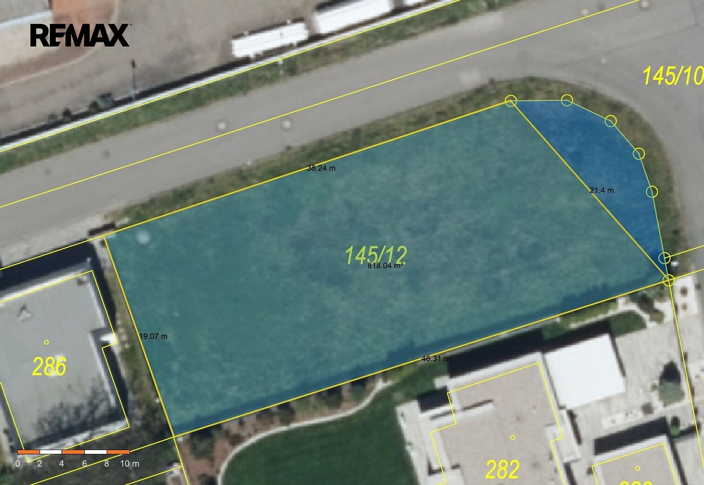 Prodej stavebního pozemku 893 m² – fotografie 4