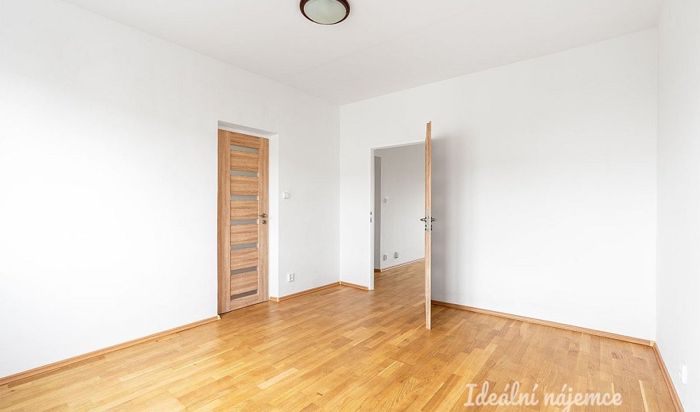 Pronájem bytu 2+1 45 m², Praha – náhled fotky 5