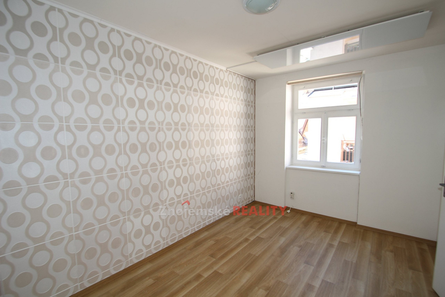 Pronájem bytu 2+1 55 m² – pohled 6