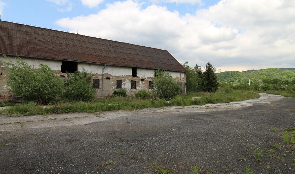 Prodej komerčního pozemku 30 339 m², Dubí – náhled fotky 27