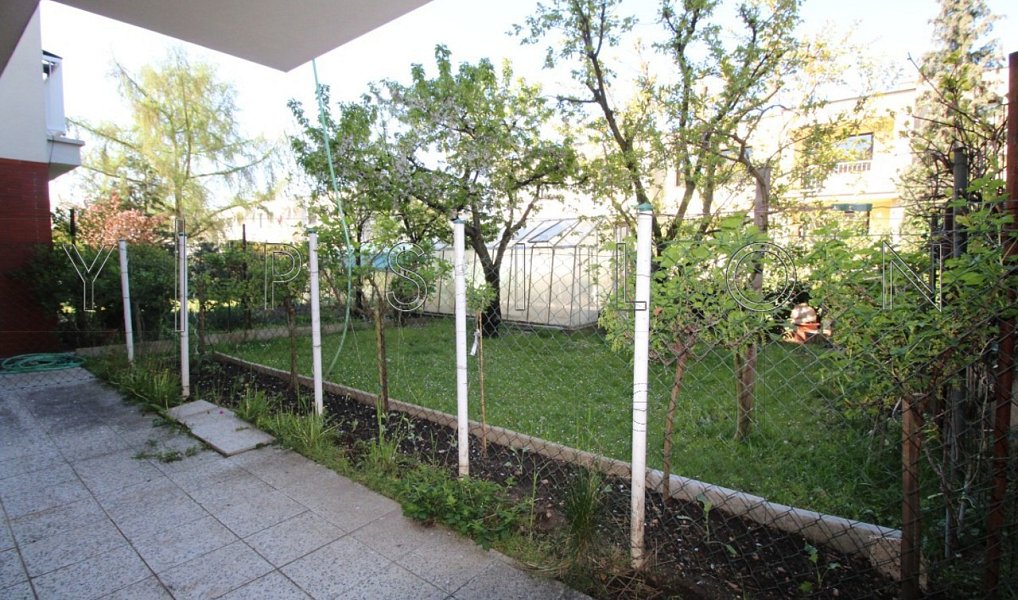 Pronájem bytu 2+kk 45 m², Praha – náhled fotky 13