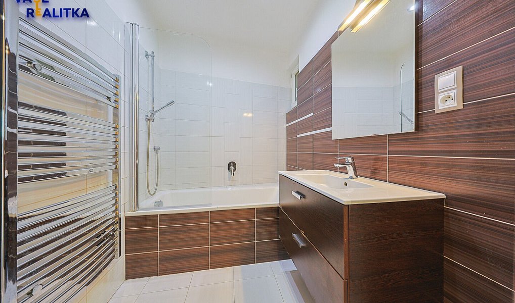 Pronájem bytu 2+kk 55 m², Hranice – náhled fotky 3