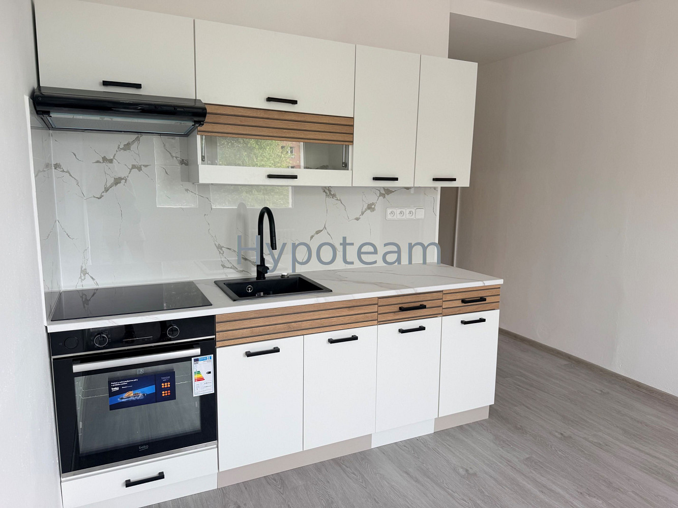 Pronájem bytu 1+1 34 m² – fotografie 3