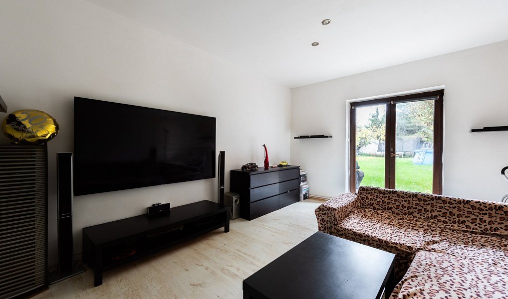 Prodej domu 200 m² s pozemkem 515 m², Nová Ves – náhled fotky 10