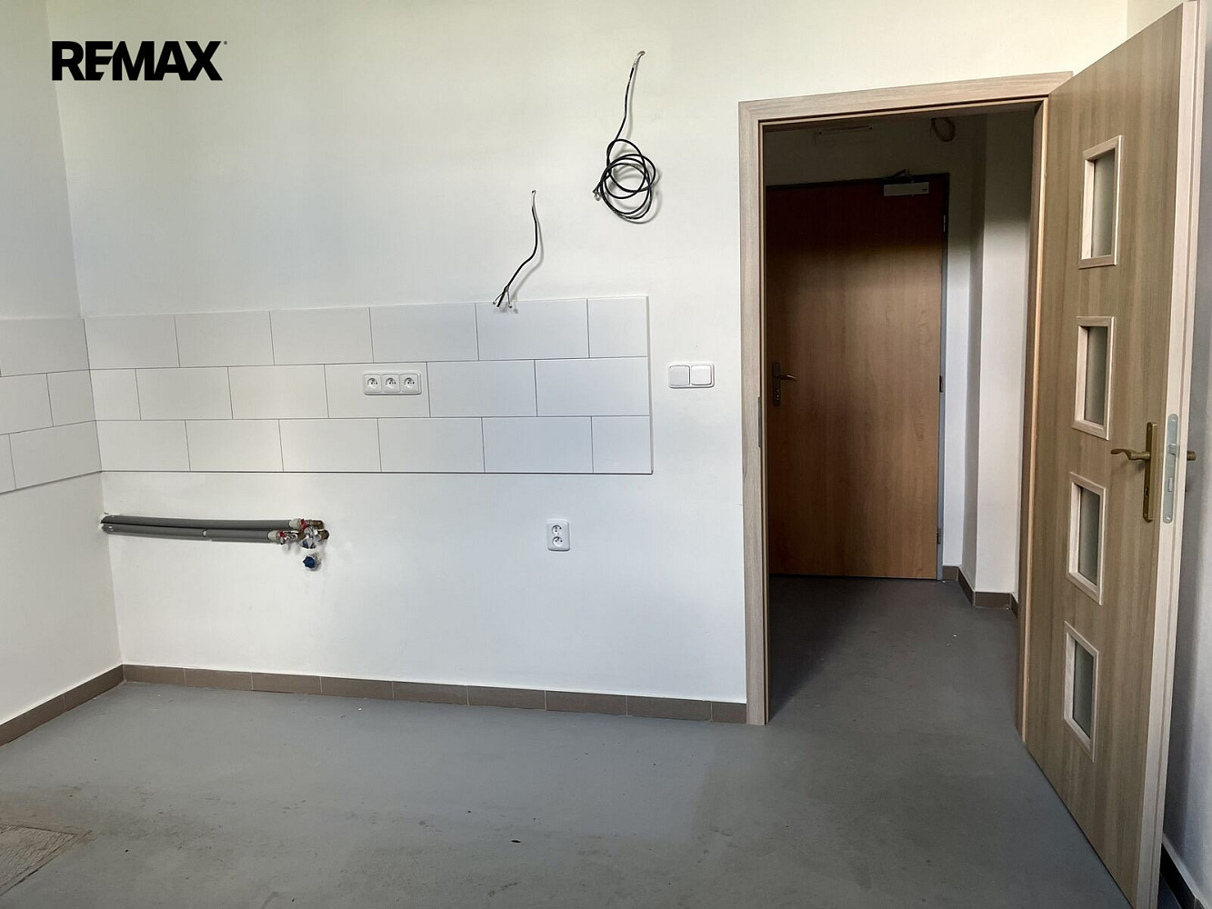 Pronájem obchodních prostor 40 m² – fotografie 5