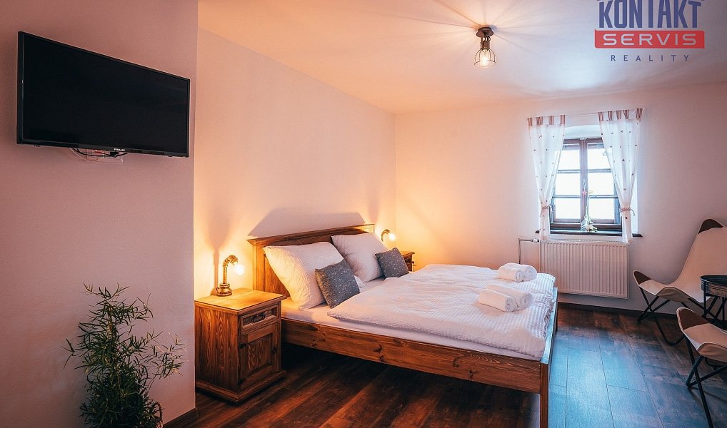 Pronájem chaty/chalupy 247 m² s pozemkem 1 065 m², Mojné – náhled fotky 18