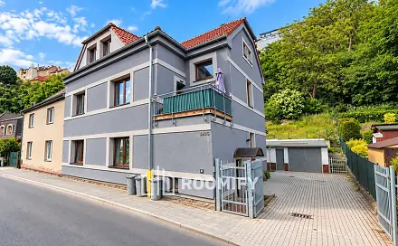 Prodej bytu 3+kk 88 m², Lužnická, Tábor
