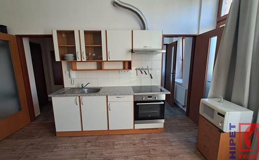 Pronájem bytu 1+kk 30 m², Palackého, Trutnov - Horní Předměstí
