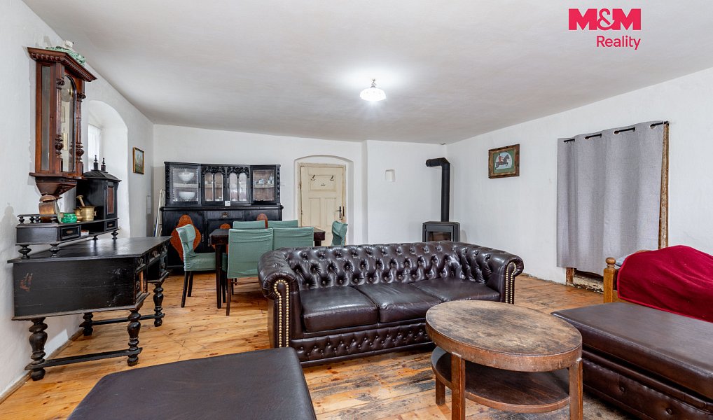 Prodej domu 274 m² s pozemkem 2 024 m², Heřmanovice – náhled fotky 9