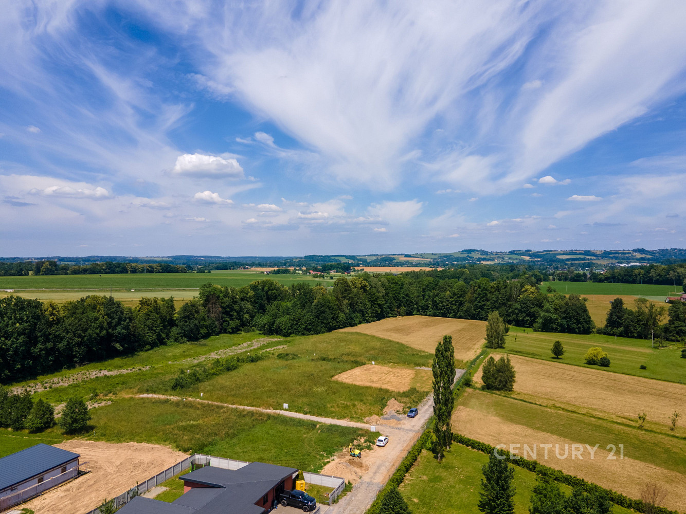 Prodej stavebního pozemku 2 215 m²