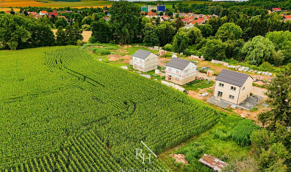 Prodej stavebního pozemku 6 413 m², Klučov – náhled fotky 13