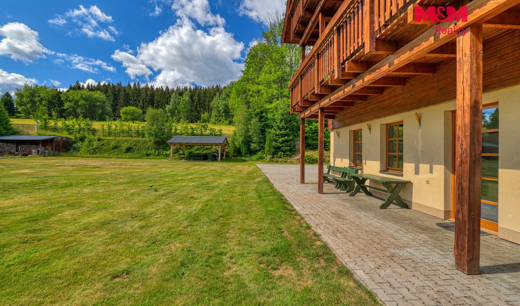 Prodej domu 910 m² s pozemkem 2 881 m², Železná Ruda – náhled fotky 29