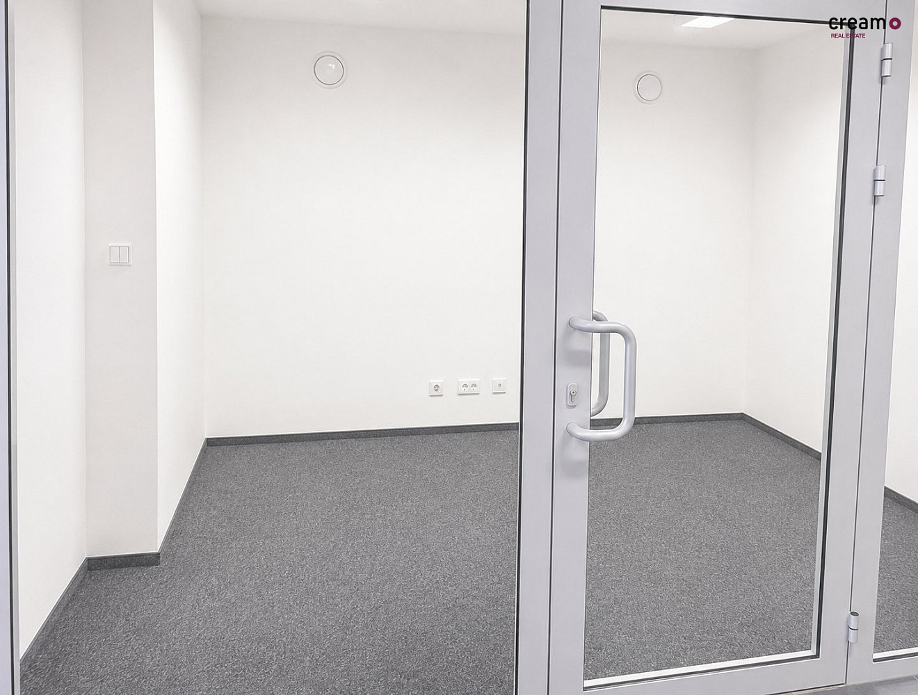 Pronájem obchodních prostor 11 m² — photo 5