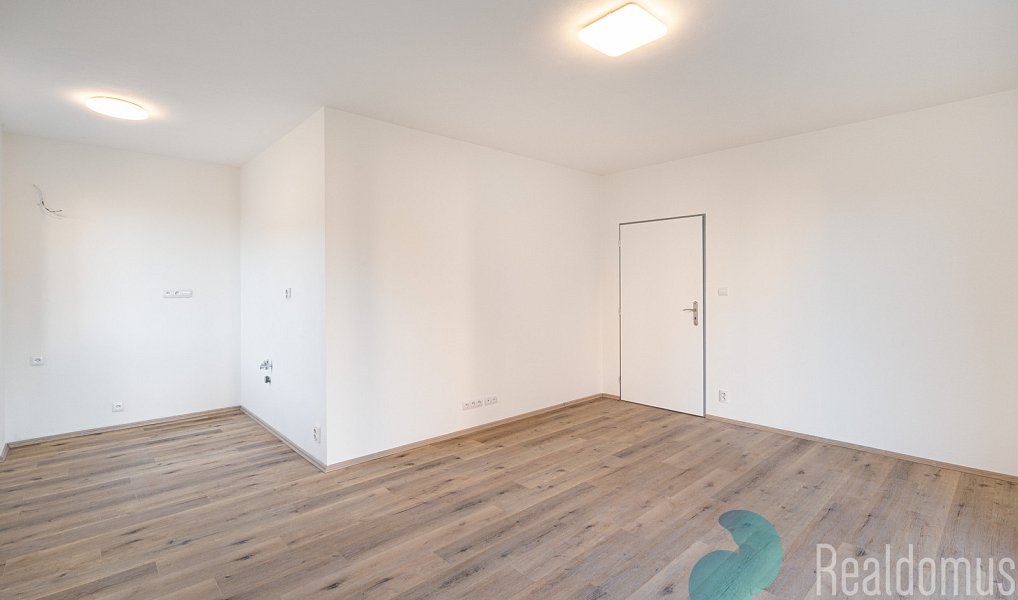 Prodej komerčního objektu (jiného typu) 1 325 m², Mladá Vožice – náhled fotky 9