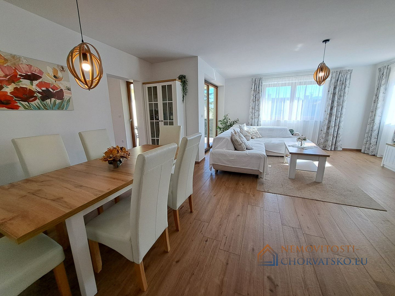 Pronájem domu 400 m² s pozemkem 1 500 m² - Widok 4