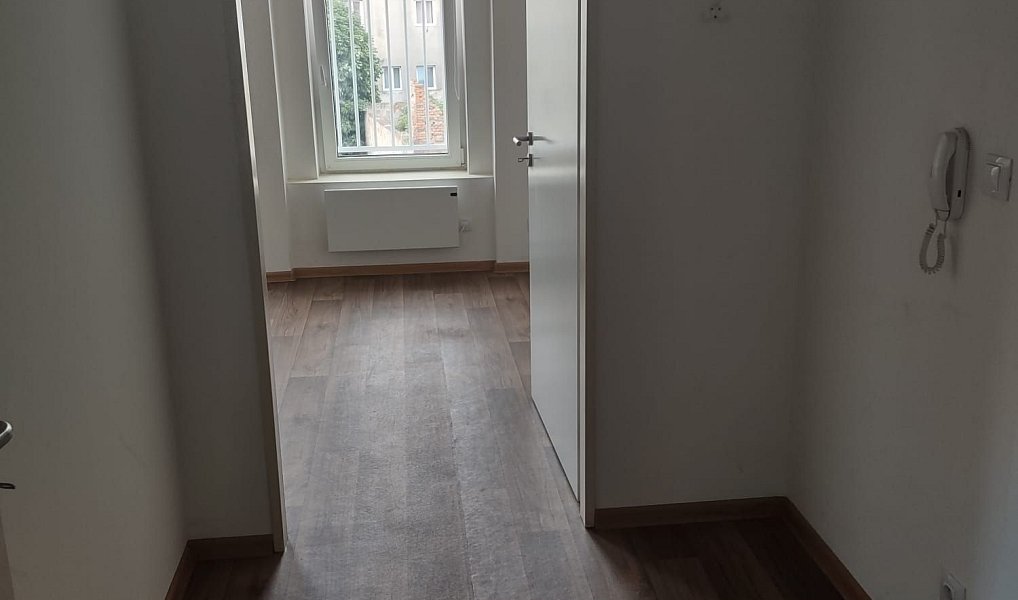 Pronájem bytu 1+kk 34 m², Ústí nad Labem – náhled fotky 4