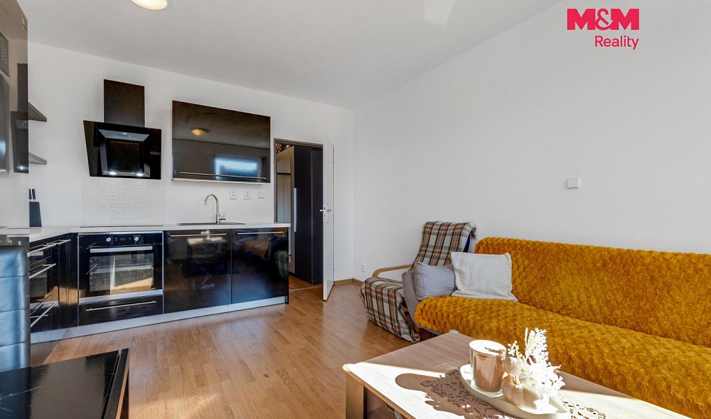 Prodej bytu 3+kk 56 m², Králův Dvůr – náhled fotky 3