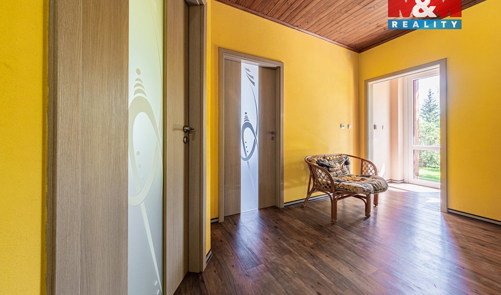 Prodej domu 140 m² s pozemkem 1 388 m², Domoušice – náhled fotky 12