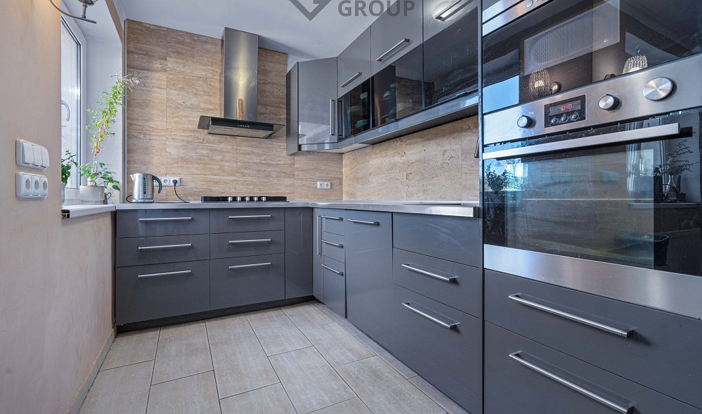 Prodej domu 213 m² s pozemkem 793 m², Chýnice – náhled fotky 3