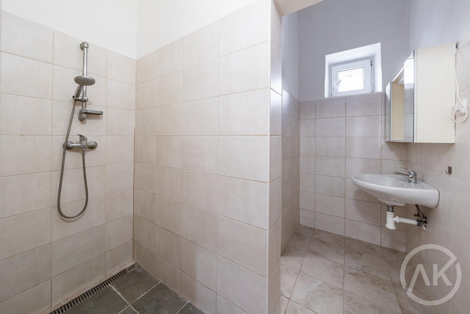 Pronájem bytu 1+kk 39 m² – fotografie 5
