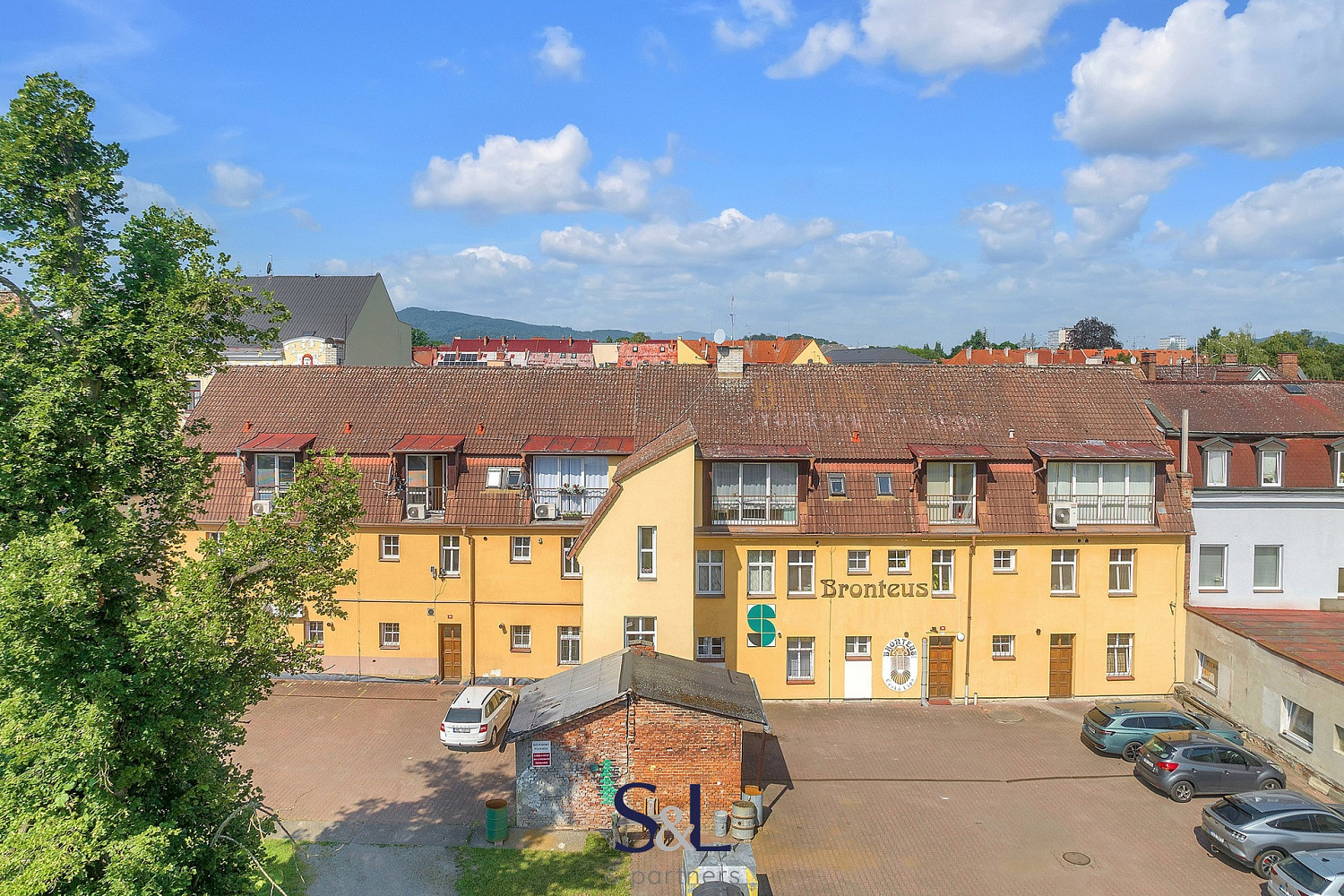 Prodej nájemního domu, činžáku 1 036 m² – fotografie 4