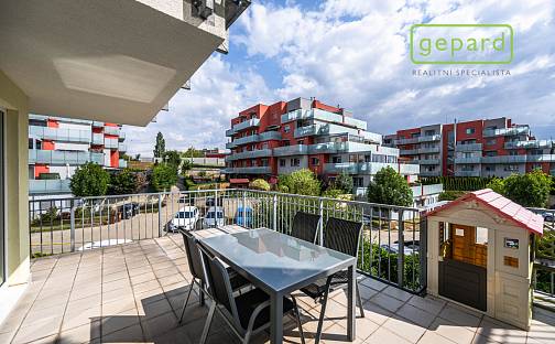 Prodej bytu 3+kk 80 m², Wiesenthalova, Praha 5 - Řeporyje