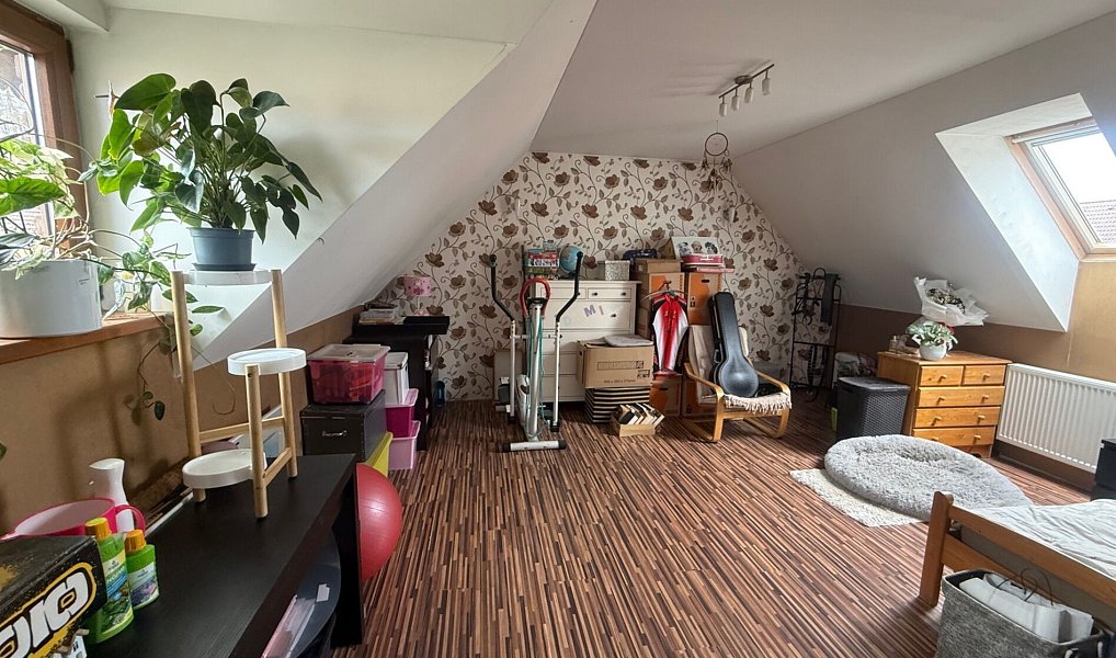 Prodej domu 140 m² s pozemkem 224 m², Ledce – náhled fotky 18