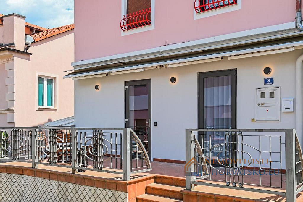 Prodej bytu 1+kk 103 m² - Widok 5
