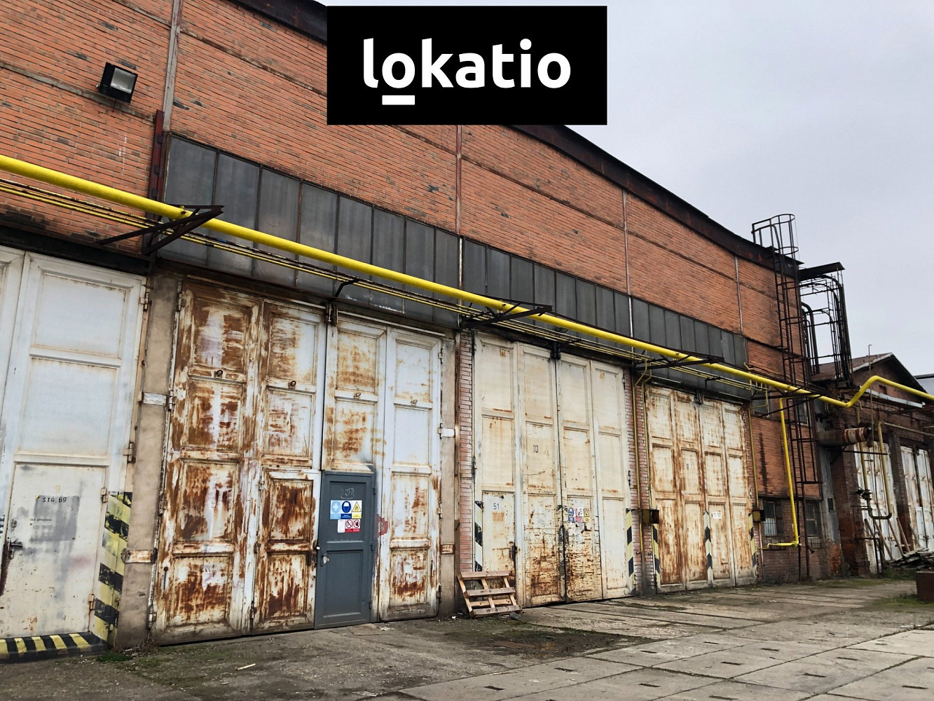 Pronájem skladovacích prostor 2 328 m² – fotografie 2