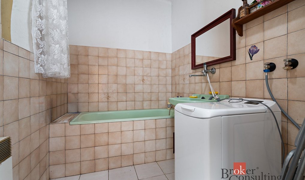 Prodej domu 170 m² s pozemkem 1 708 m², Nalžovské Hory – náhled fotky 12
