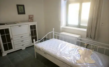 Pronájem bytu 2+kk 36 m², nám. 7. května, Sedlec-Prčice - Sedlec, okres Příbram