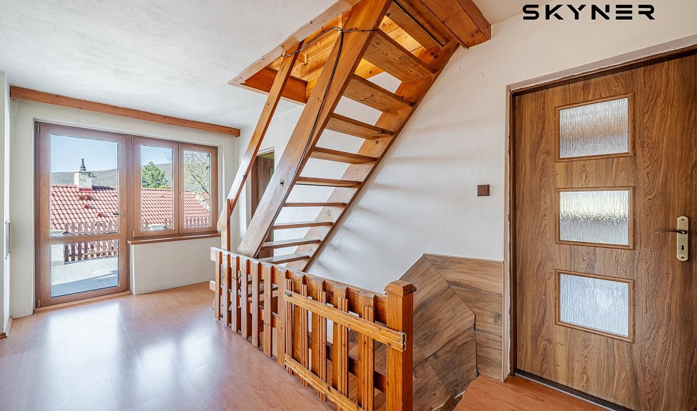 Prodej domu 300 m² s pozemkem 585 m², Chuderov – náhled fotky 16