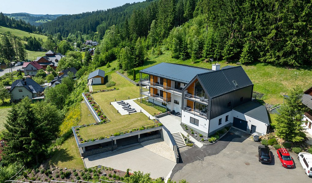 Prodej bytu 2+kk 59 m², Velké Karlovice – náhled fotky 2