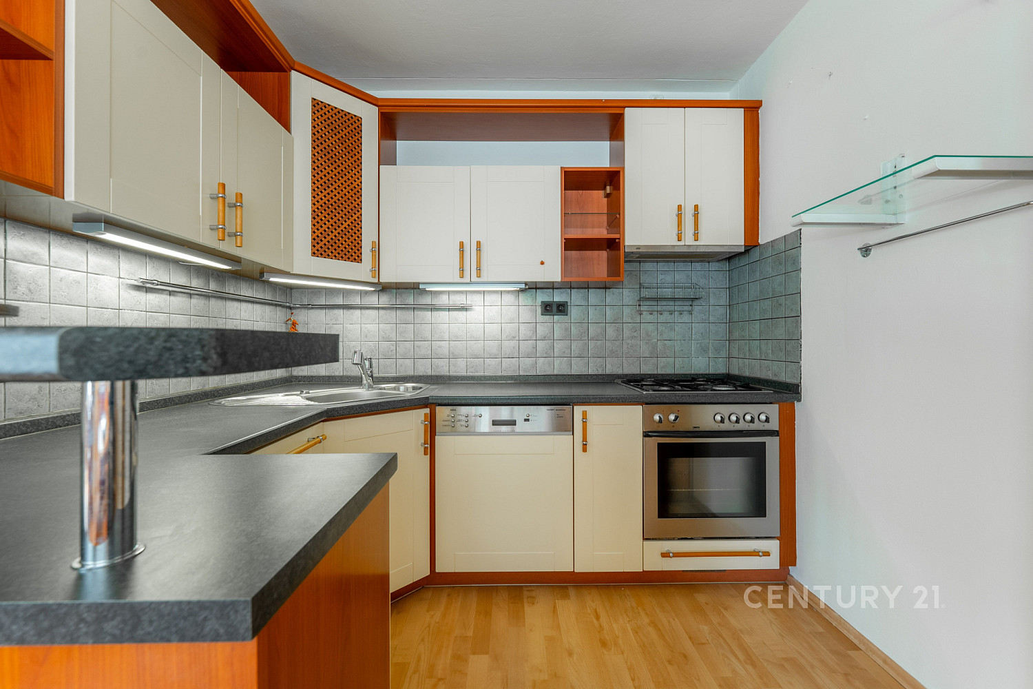 Prodej bytu 3+1 67 m² — photo 4