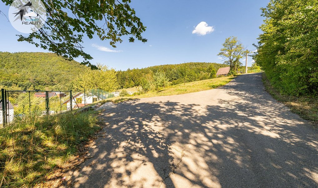 Prodej stavebního pozemku 2 069 m², Horní Lhota – náhled fotky 26