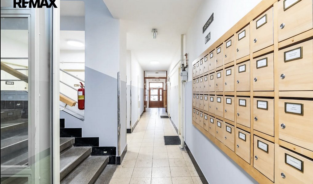 Prodej bytu 2+kk 52 m², Praha – náhled fotky 19