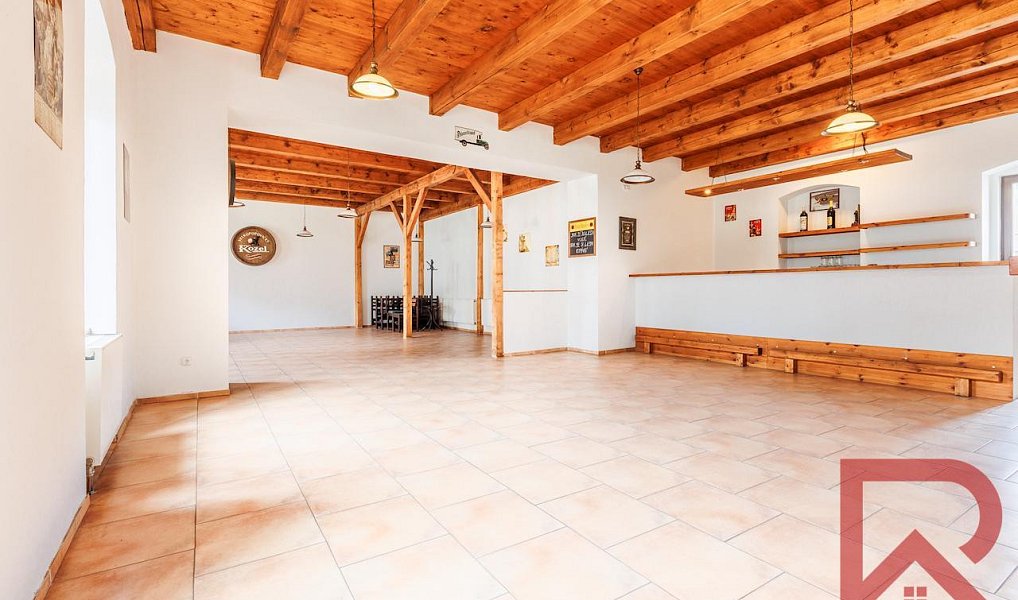 Prodej restaurace 379 m², Stráž nad Ohří – náhled fotky 4